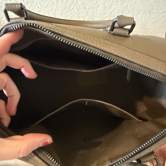 Coach Large Rowan Satchel - Picture 2 of 6